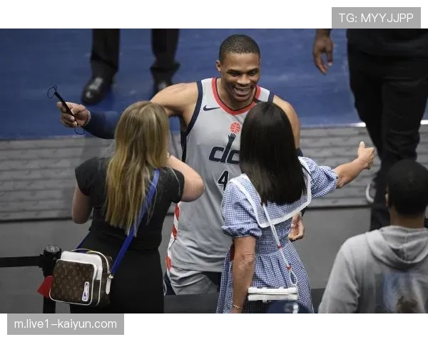 “第一次”成为主题 六位新人开启全明星之旅 “第一次”成为主题 六位新人开启全明星之旅