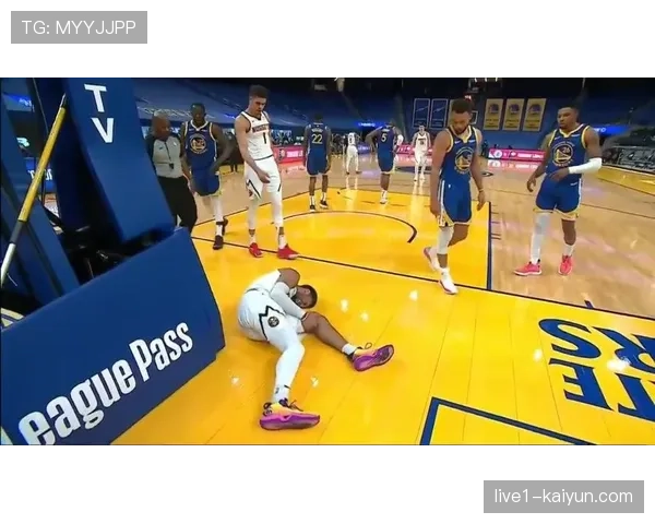 国王扎克拉文右手手术赛季报销后卫线受损严重